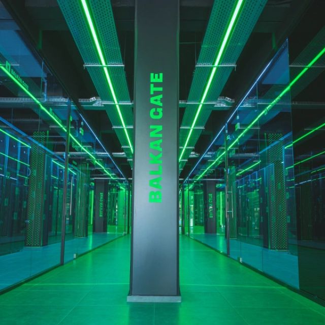 Επίσκεψη στο data center Balkan Gate
