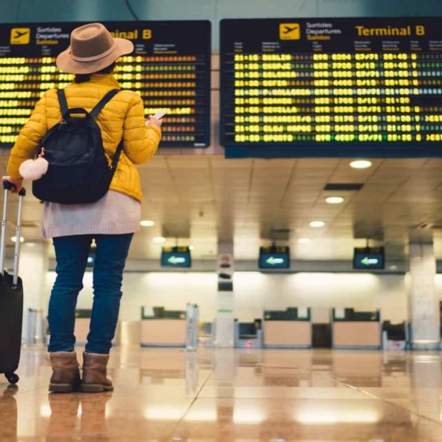 Η Check Point προειδοποιεί για ταξιδιωτικές απάτες