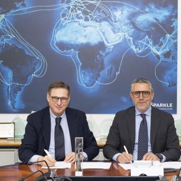 Sparkle και Oceanic Environmental Cables συνεργάζονται