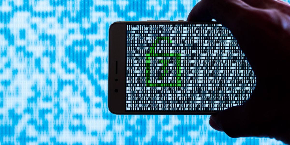 Πώς οργανώνεται μια κυβερνοεπίθεση σε mobile συσκευές