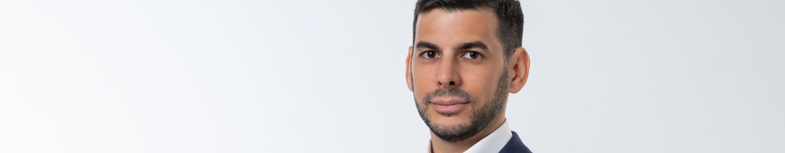 Η Revolut αποκτά ελληνικό υποκατάστημα