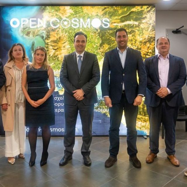 Η Open Cosmos Aegean κατασκευάζει δορυφόρους στην Παλλήνη