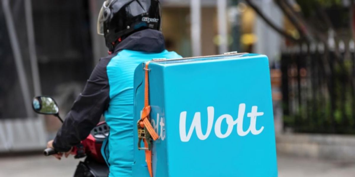 Η Wolt αποζημιώνει τους διανομείς της για την απόσταση pickup