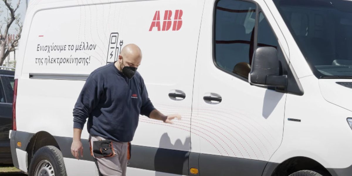 Η ABB μειώνει το περιβαλλοντικό της αποτύπωμα