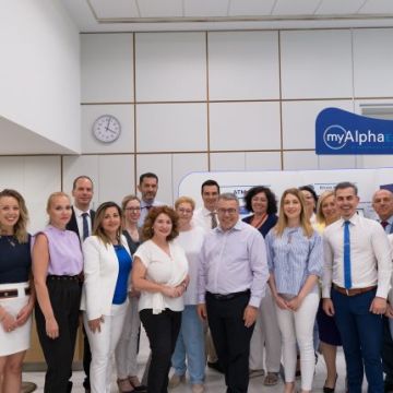 Η Alpha Bank δίπλα στις ΜμΕ