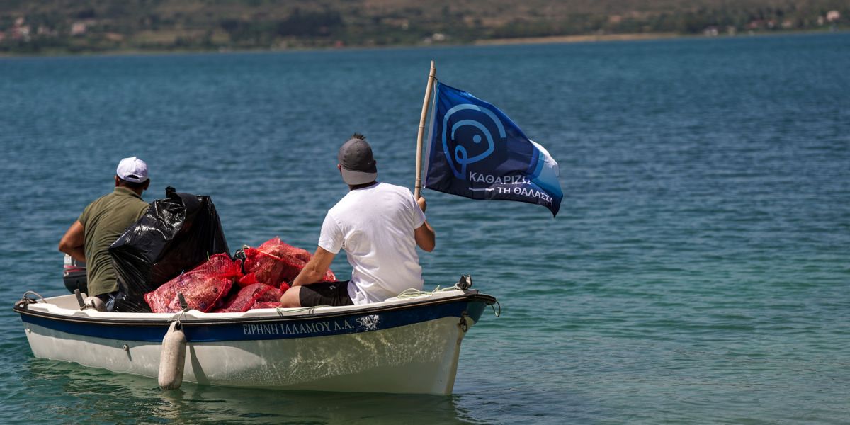COSMOTE και Εναλεία για μια Μεσόγειο χωρίς πλαστικά