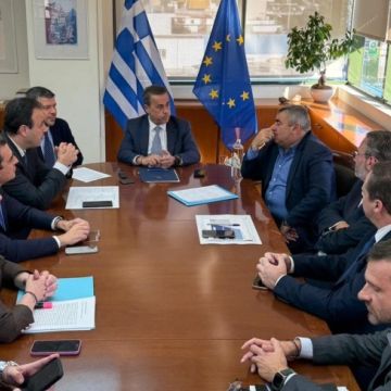 ΥΠΕΝ και ΔΕΗ ολοκληρώνουν ΥΗΕ στα Τρίκαλα