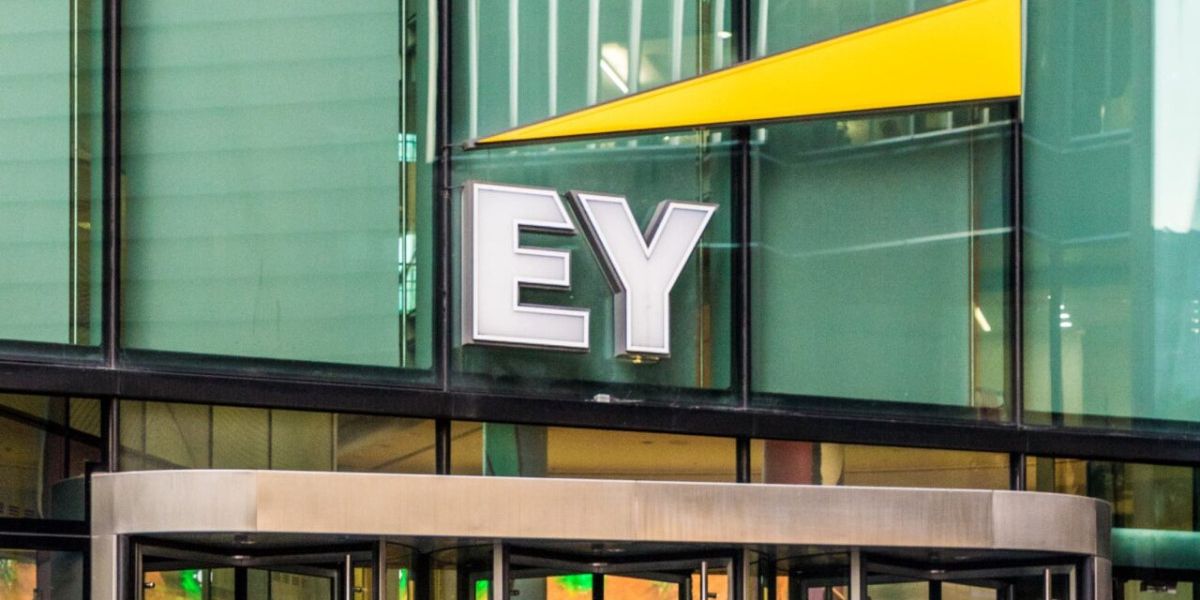 Νέα πλατφόρμα της EY για χρηματοοικονομικές υπηρεσίες