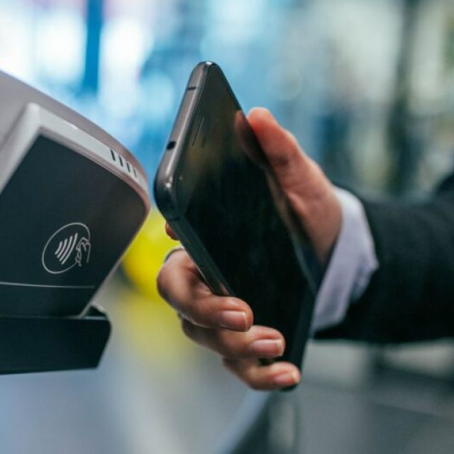 Visa: Οι κυρίαρχες τάσεις στις παγκόσμιες πληρωμές για το 2024