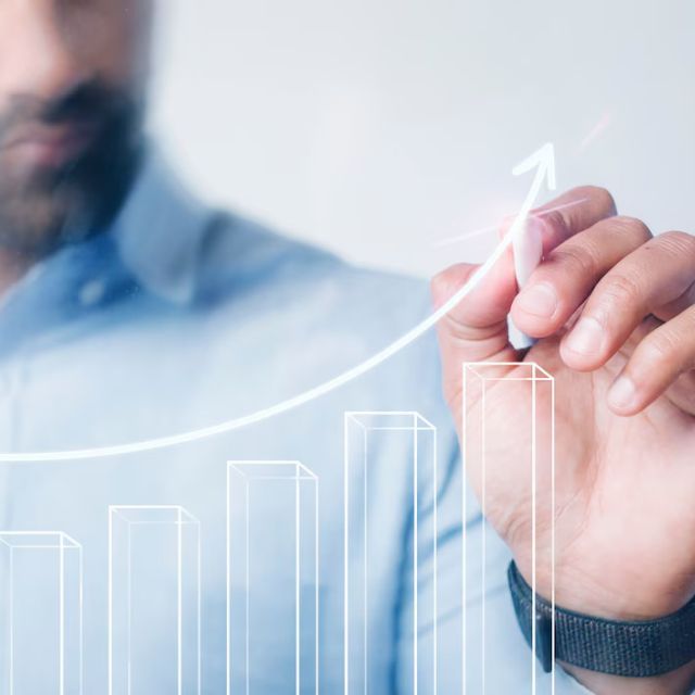 Εκτοξεύτηκαν τα κέρδη της IDEAL Holdings το 2024