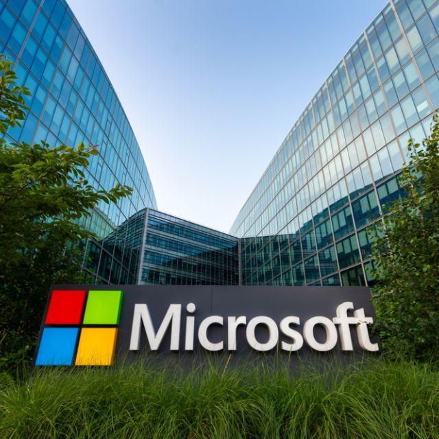 Η Microsoft γεφυρώνει το γλωσσικό χάσμα στην Ευρώπη με χρήση AI
