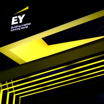 EY και Saviynt μετασχηματίζουν ψηφιακά οργανισμούς