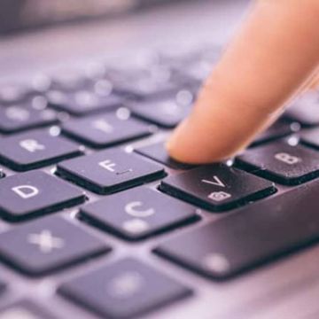 Ανάδοχος για προμήθεια φορητών υπολογιστών και περιφερειακών της ΕΕΤΤ