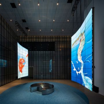 Η LG OLED οθόνες στο MMCA