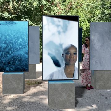 Η Vodafone υποστηρίζει την έκθεση Seeing the Invisible