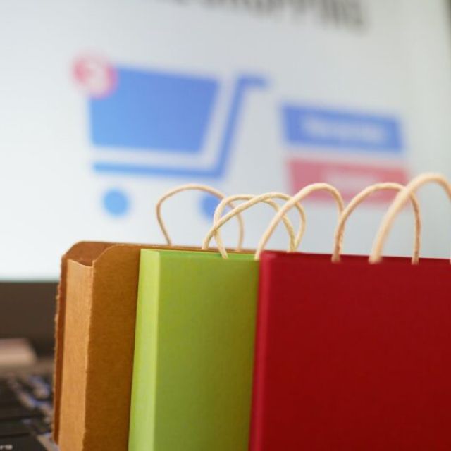 Άνοδος του e-commerce στα Βαλκάνια