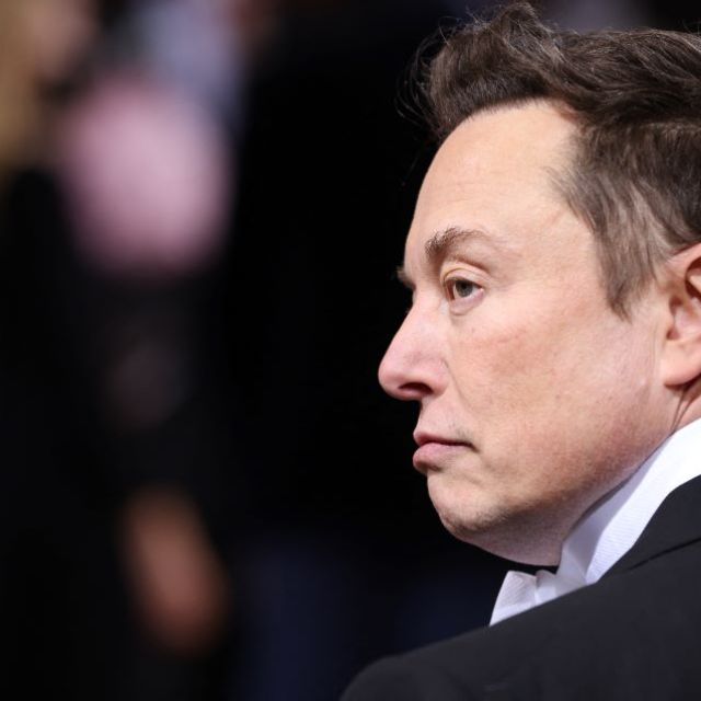 Ο Elon Musk επανήλθε στην κορυφή&nbsp;