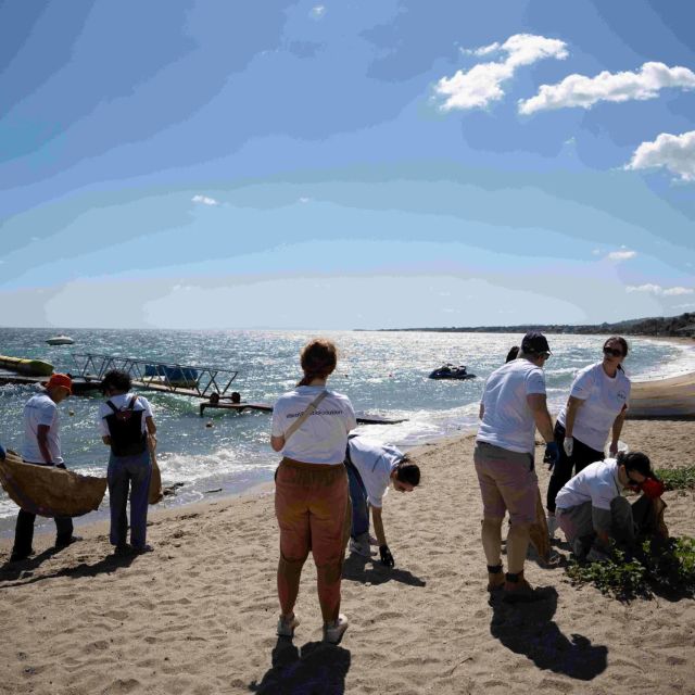 Για 4η χρονιά ΔΕΗ και project PARALIES καθαρίζουν ελληνικές παραλίες