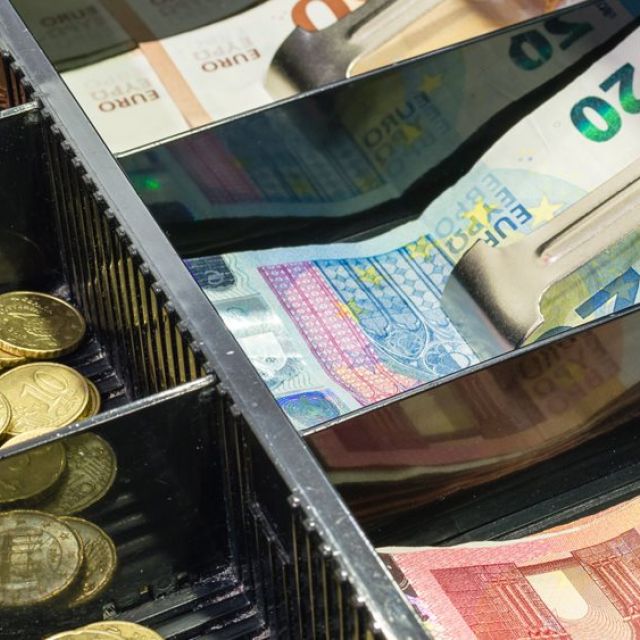 Αύξηση στον τζίρο των επιχειρήσεων