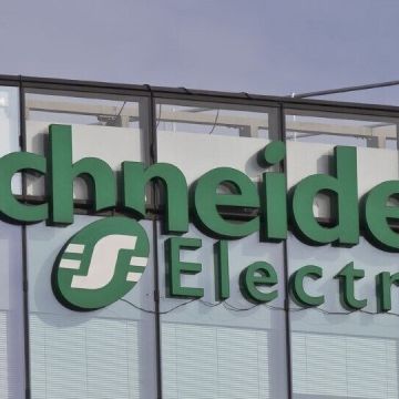 Η Schneider Electric συμμετέχει στο ΔΣ της GDCA