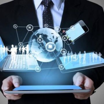 70 εκατ. για upskilling επιχειρήσεων σε ΤΝ και κυβερνοασφάλεια