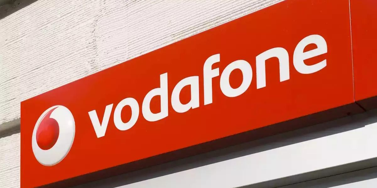 30 χρόνια συνεχών πιστοποιήσεων για την Vodafone Ελλάδας
