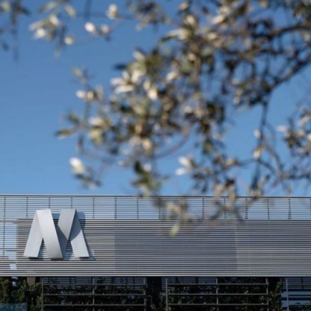 Mytilineos: Γραμμή μεταφοράς ηλεκτρικής ενέργειας 400kV στη Βουλγαρία