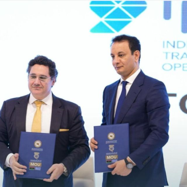 Μνημόνιο κατανόησης υπέγραψαν ΑΔΜΗΕ και FDRL