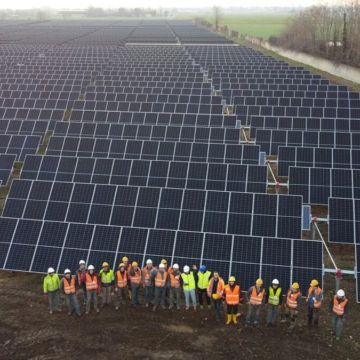 3 νέα φωτοβολταϊκά έργα στην Ισπανία από την Metlen