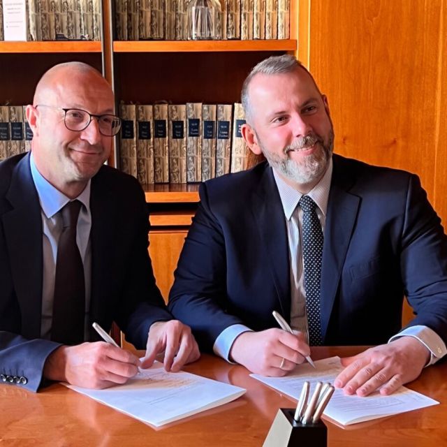 Η Sunlight Group συνεχίζει να επεκτείνεται με την εξαγορά της PBM