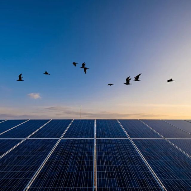 Η Metlen επενδύει σε νέα έργα ΑΠΕ στην Ιταλία