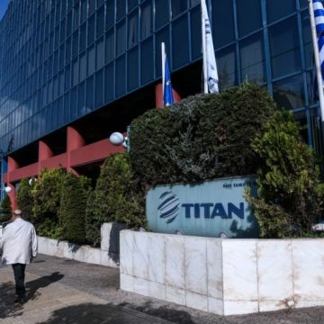 Ο Όμιλος ΤΙΤΑΝ επενδύει σε AI