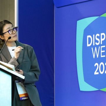 Η τεχνολογία της LG Display για OLED 4ης γενιάς ξεχώρισε στο SID 2025