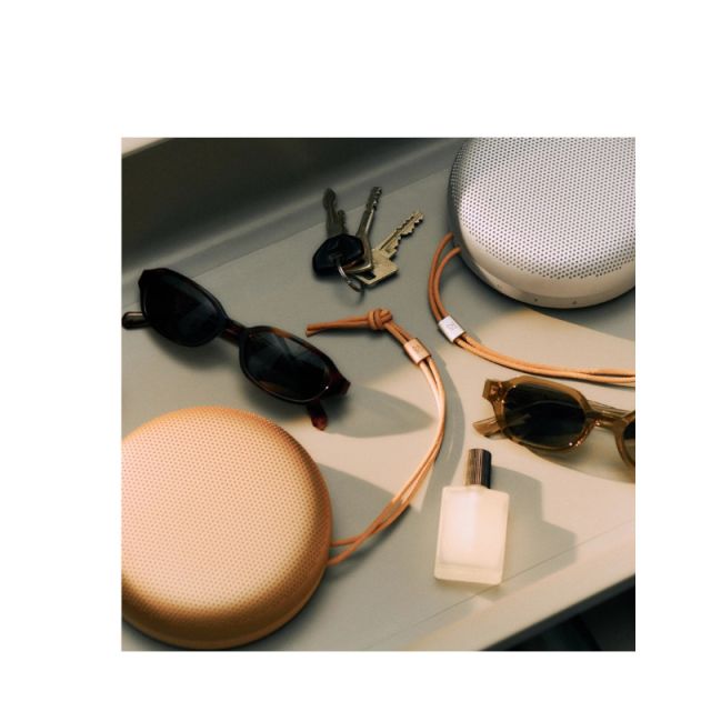 Bang & Olufsen Beosound A1: Ασύρματο ηχείο για 24ωρη αναπαραγωγή