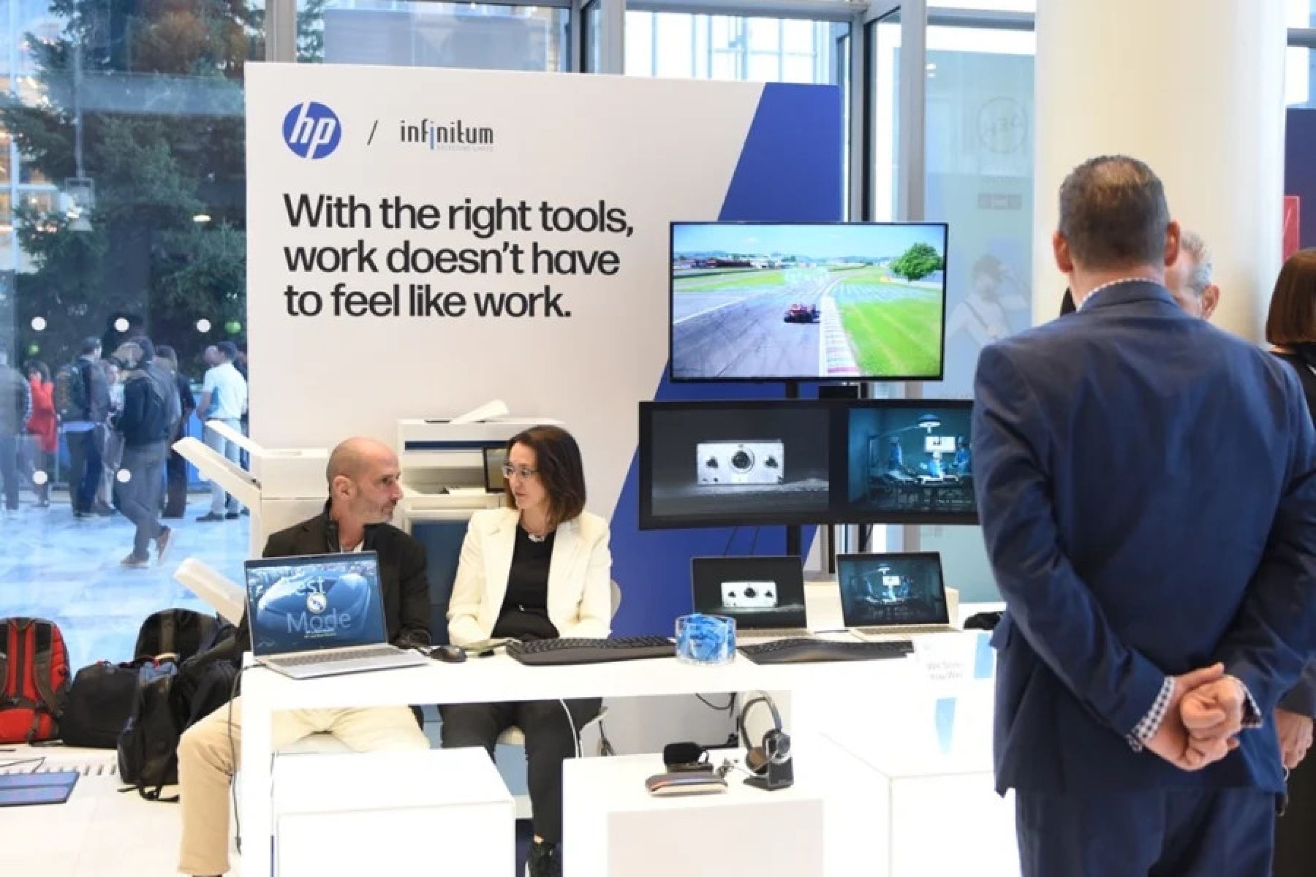 Η συμμετοχή των HP Hellas και Infinitum στο 4ο GenAI Summit