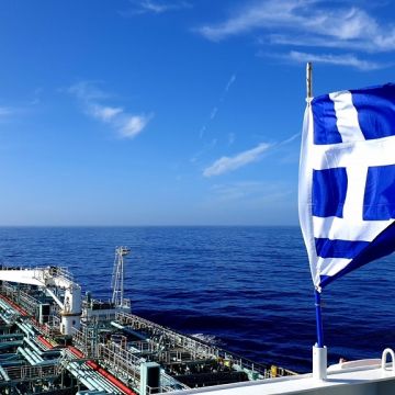 Μικρή υποχώρηση στη δύναμη του Ελληνικού Εμπορικού Στόλου